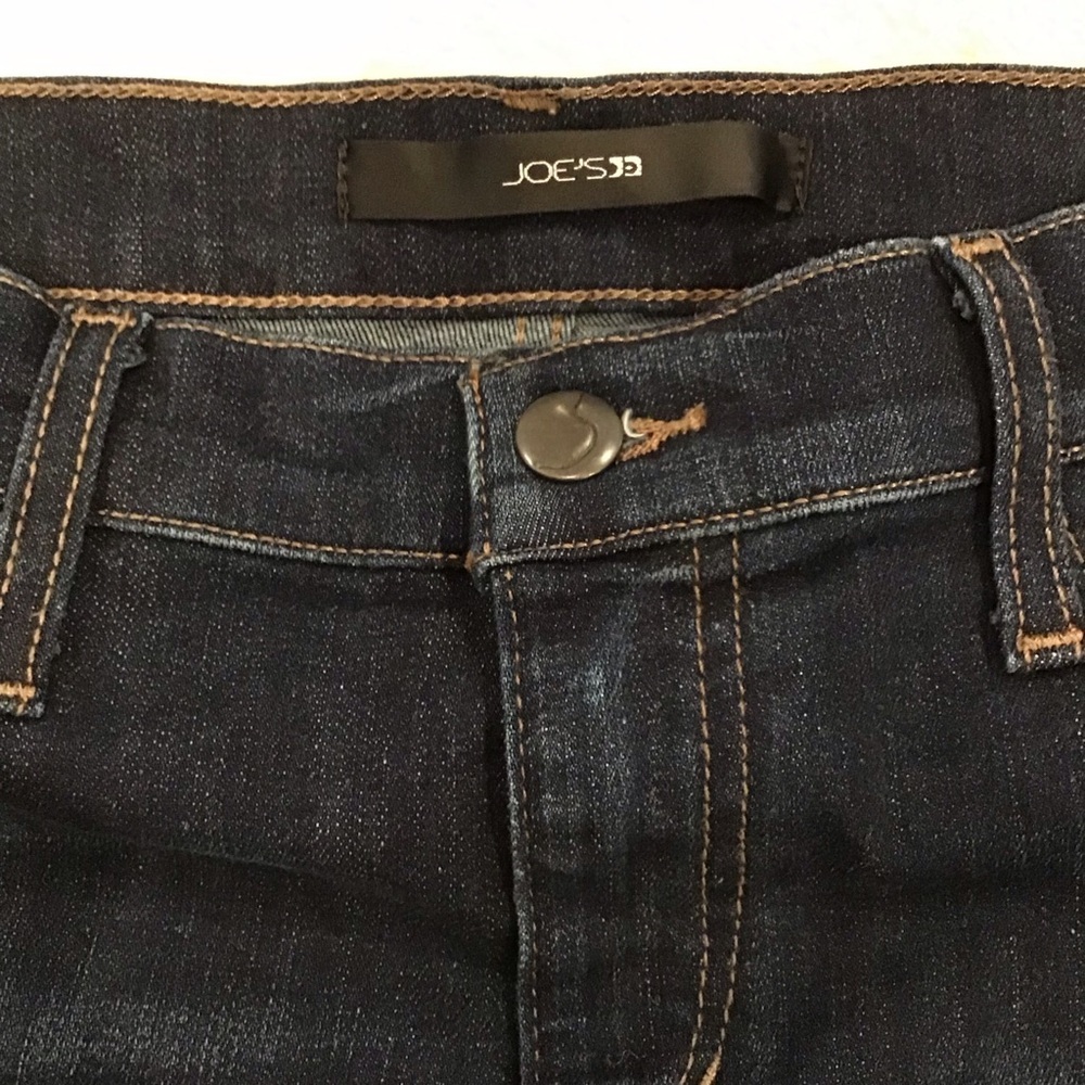 Joe’s Jeans 27 (US 4) Women's Denim Shorts Dark Blue Cuffed Monroe CRLMON4870 - Picture 6 of 10